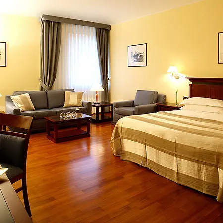 Starhotels Excelsior Готель 4*