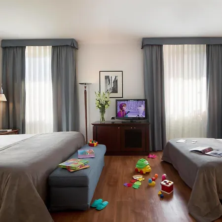 Starhotels Excelsior Готель 4*